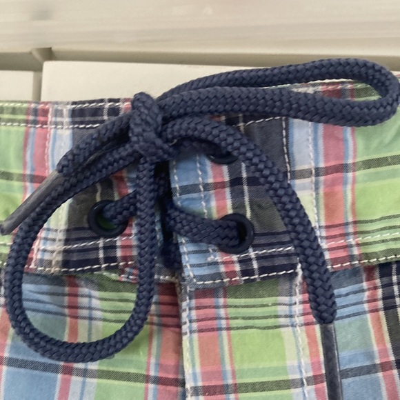 Vineyard Vines Swim Shorts - Picture 2 of 5